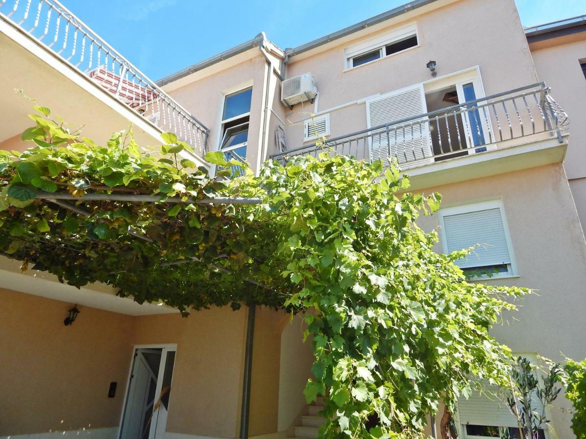 Apartment Marko Podstrana Esterno foto