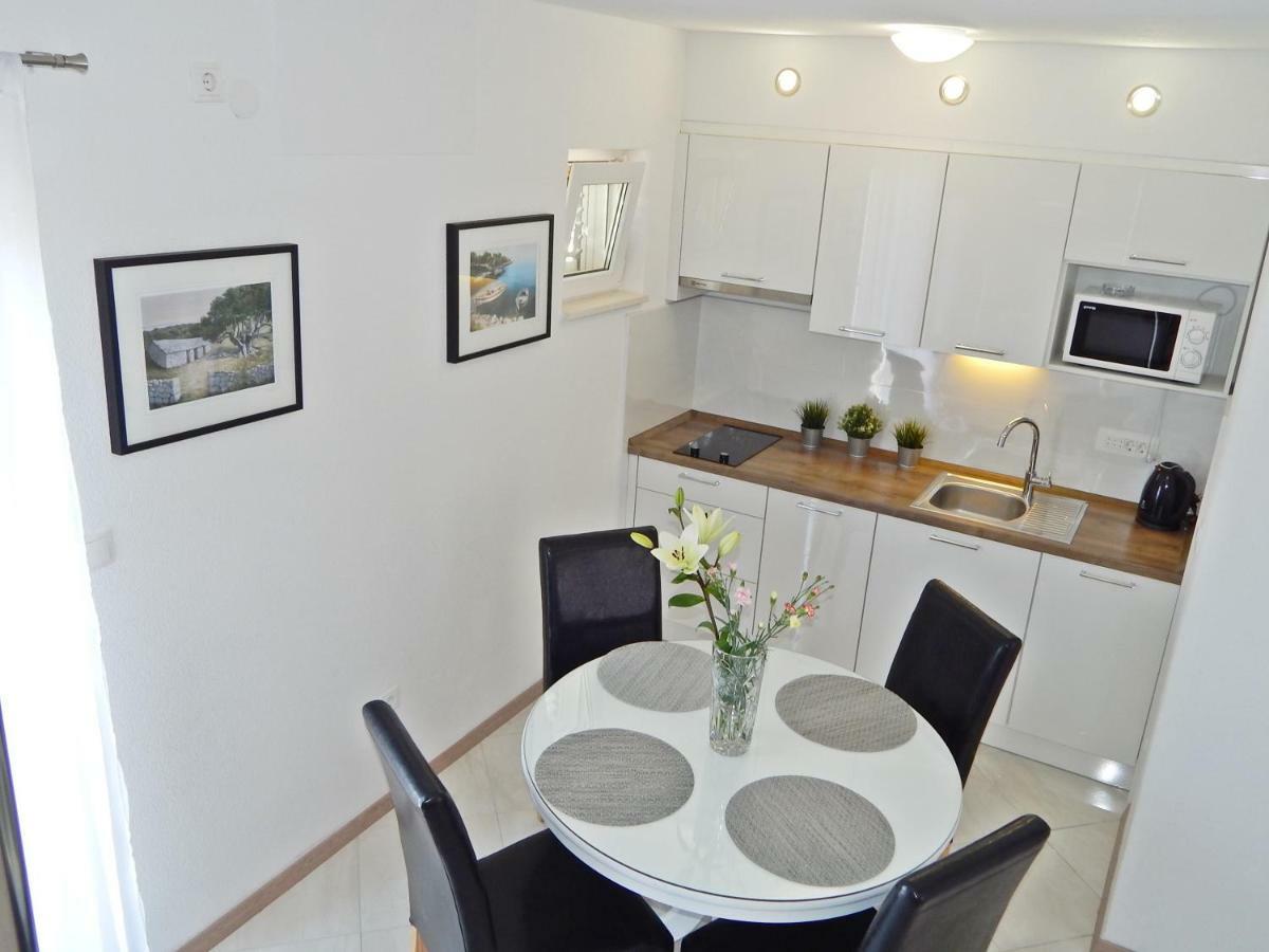 Apartment Marko Podstrana Esterno foto