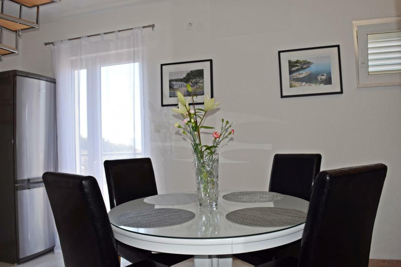 Apartment Marko Podstrana Esterno foto